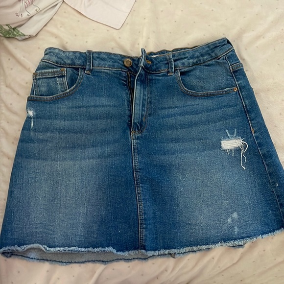 size 13-14 zara kids size skirt - Picture 1 of 3